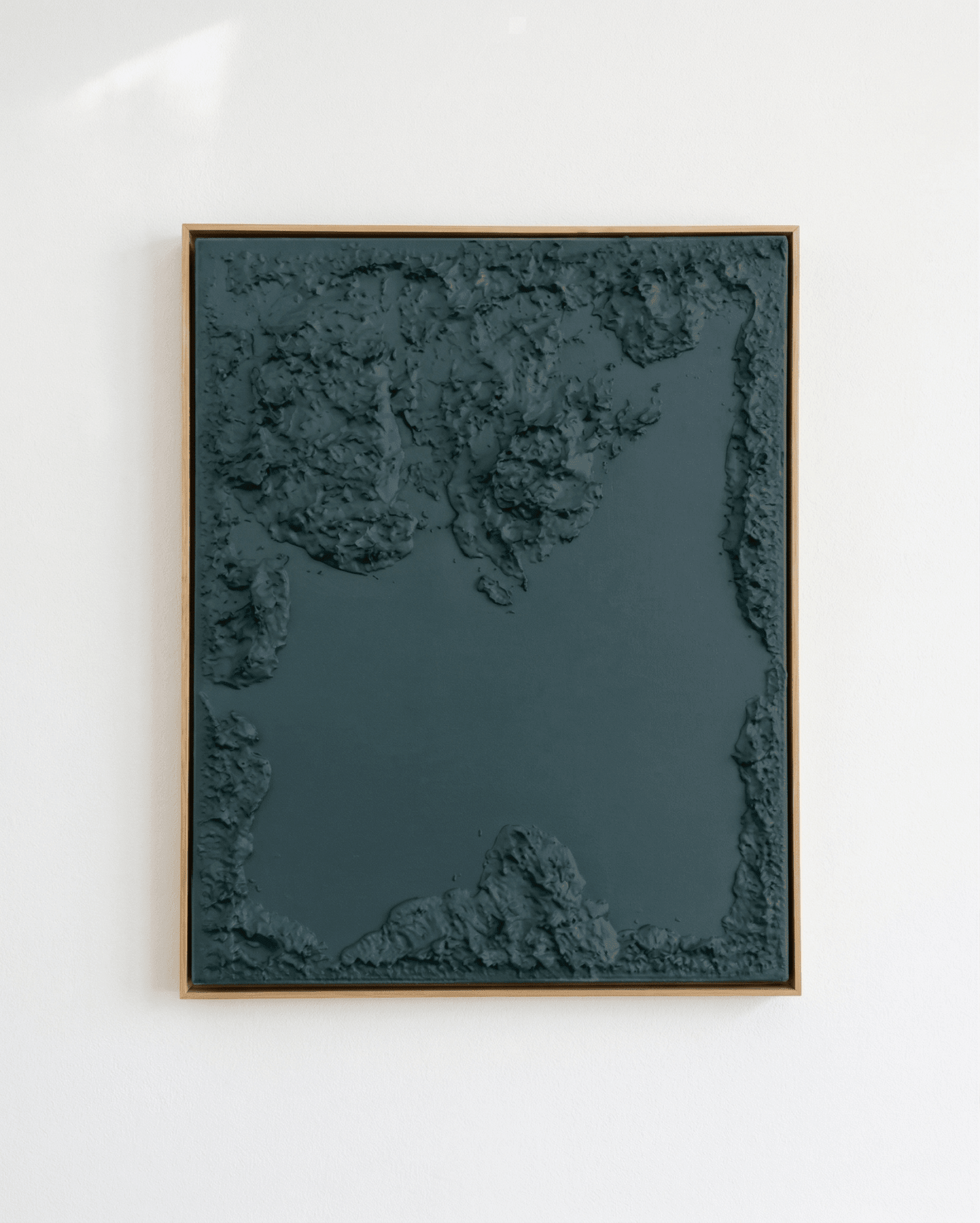 Emerald Textured Landscape Wall Art – Modern 3D Abstract Nature Decor - Arte de Amaris