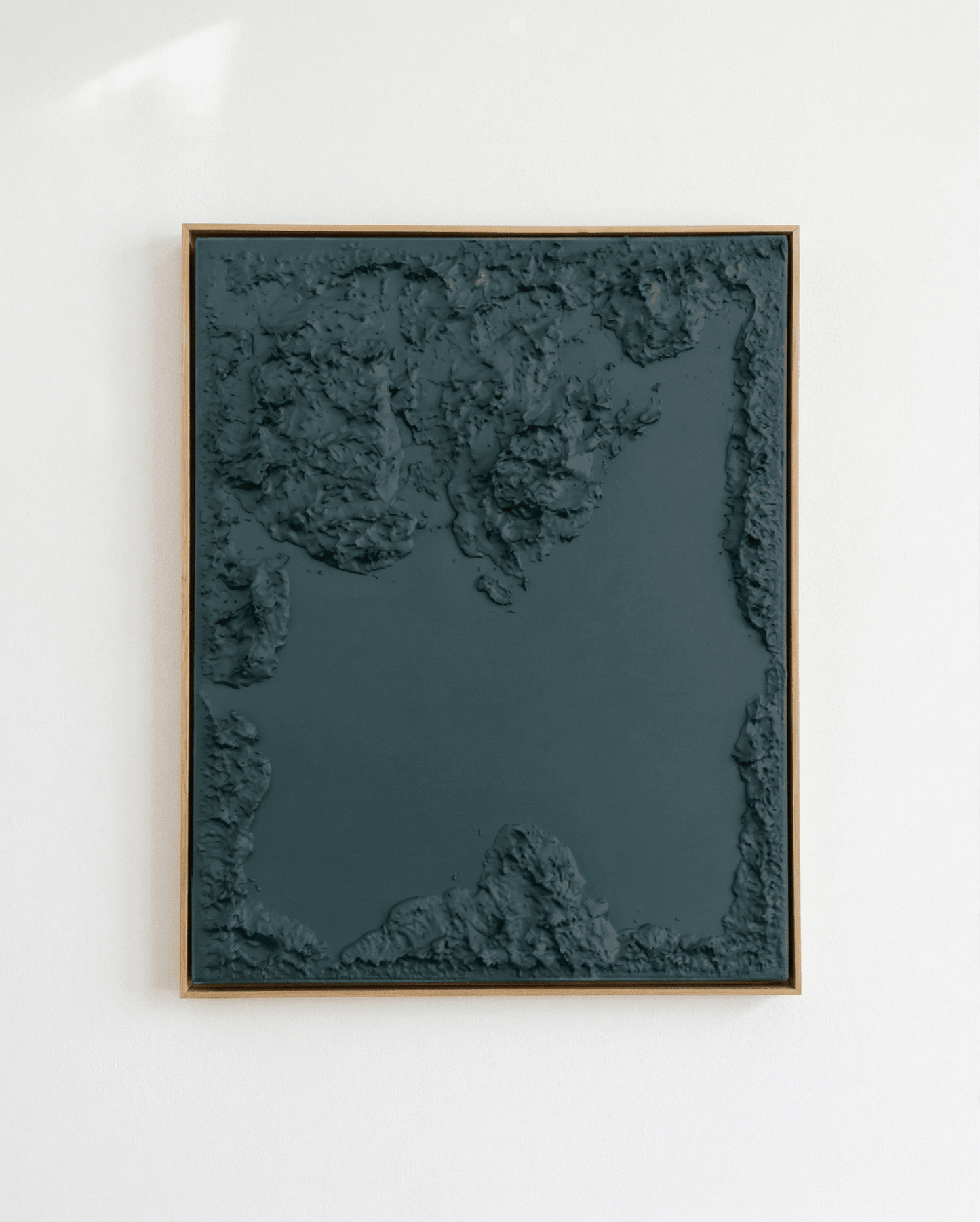 Emerald Textured Landscape Wall Art – Modern 3D Abstract Nature Decor - Arte de Amaris